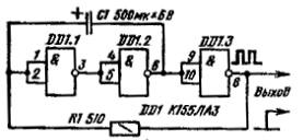 Multivibrateur à trois éléments