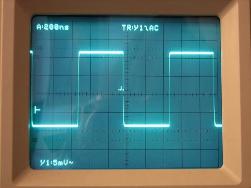 Signal numérique et analogique: quelles sont les similitudes et les différences, les avantages et les inconvénients?