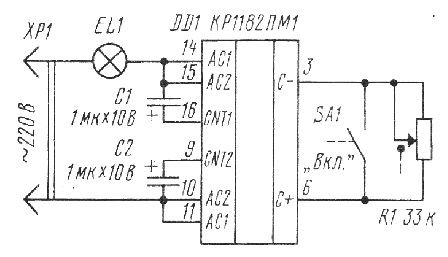 Schéma typique pour allumer un microcircuit d'un régulateur de puissance de phase KR1182PM1