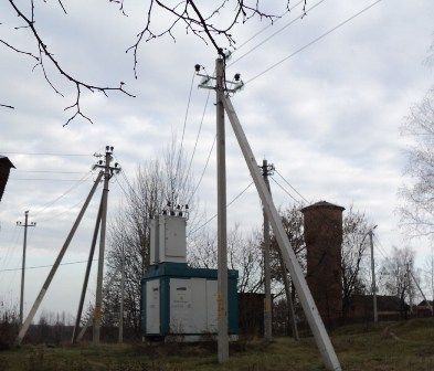 Obudowy metalowe 10 / 0,4 kV