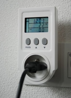 Compteur d'énergie domestique pour prises