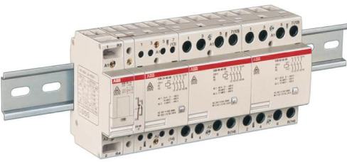 Trois contacteurs modulaires ABB