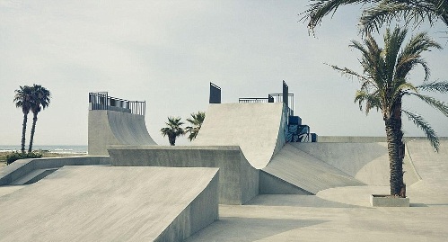 Piste magnétique de 200 mètres pour les tests de glisse hoverboard