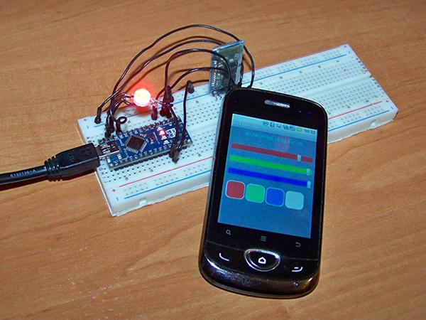 Contrôle de bande RVB depuis smartphone et Arduino