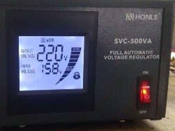 Regulátor síťového napětí 220V