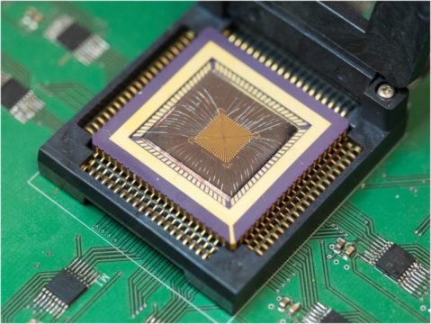 Memristor chip