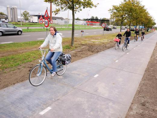 Ciclovia solar na Holanda