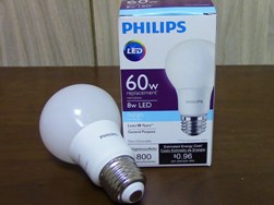 Pārskats par mūsdienu Philips LED spuldzēm