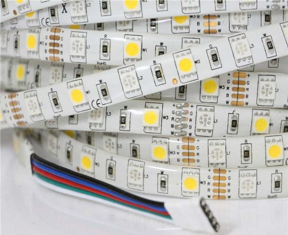 Comment découvrir la puissance d'une bande LED