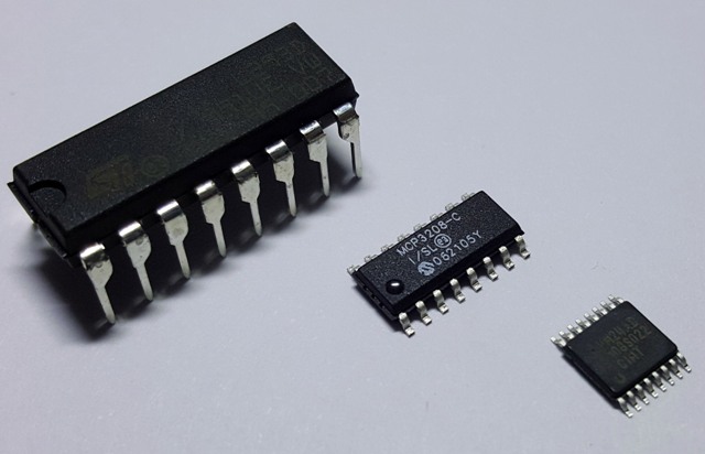 Comparação de tamanhos de chassi e chip