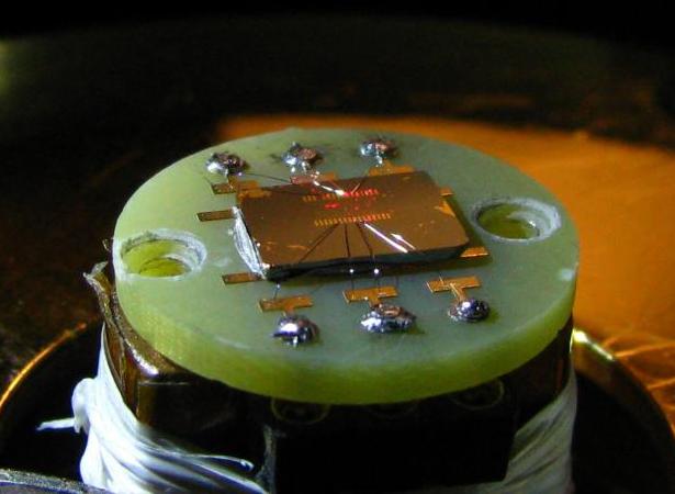 Prototype de transistor optique